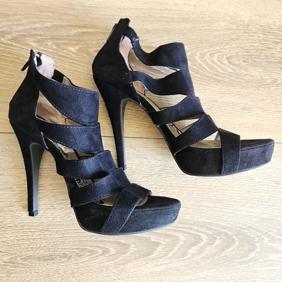 Women's Black Strappy Sexy Stilleto High Heels Pumps With Back Zipper Closure - Picture 1 of 13